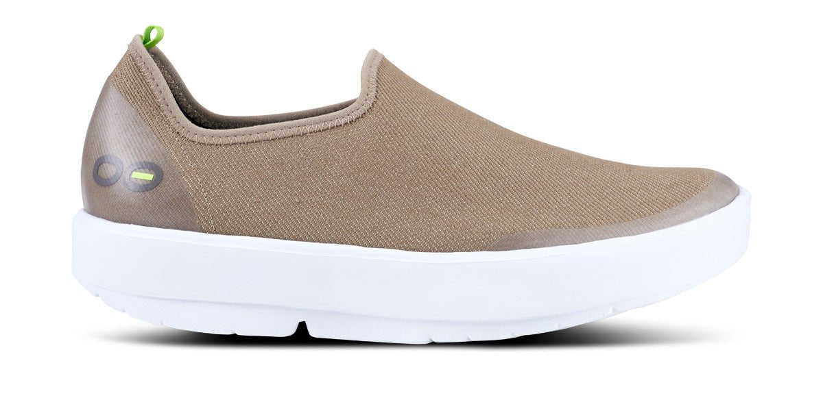 Women's OOmg eeZee Low Shoe - White Taupe