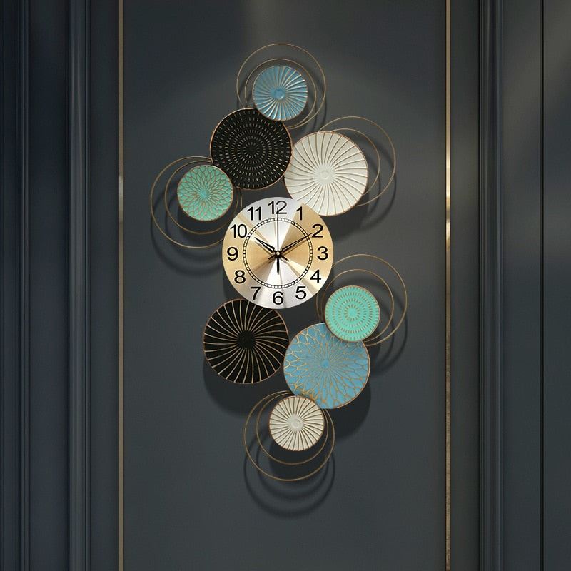 Light Luxury Fashion European Style Wall Clock Living Room Fashion Atmosphere Silent Clock Bedroom Wall Art Wall Clock