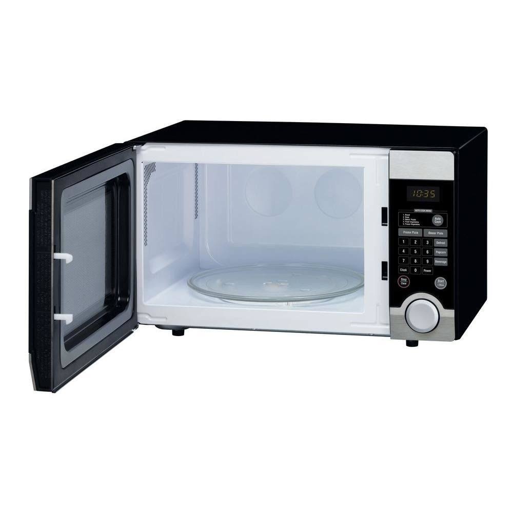 Magic Chef 1.1 Cu. ft. Countertop Microwave in Stainless Steel