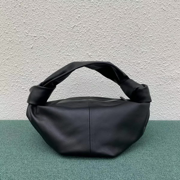 【原版皮】宝缇嘉/BV 打结包，饺子称号，仙女一定要入手，日常百搭，容量实在优秀，质感好的没得说，很能装哦，款号：629635