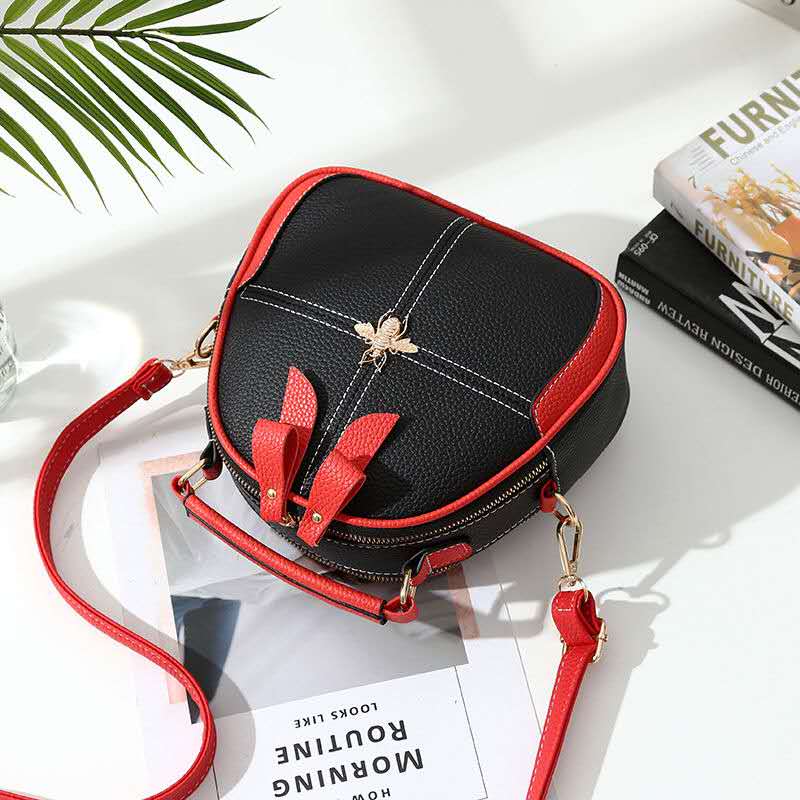 2020新作ワンショルダーメッセンジャーバイタ人気のスモールバッグビーヒットカラー