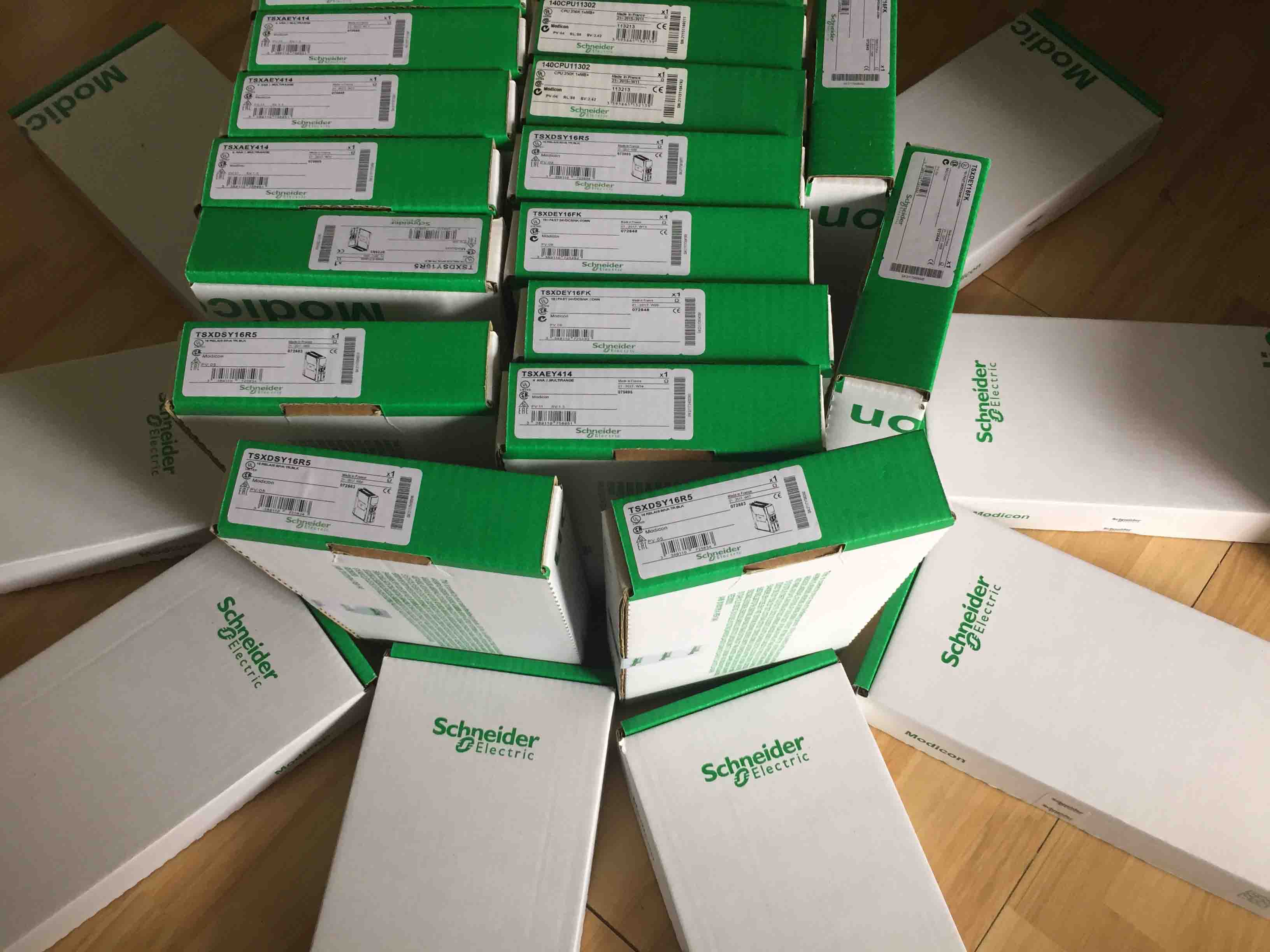 BMEH5840K Schneider Quantum Original Factory Sealed New