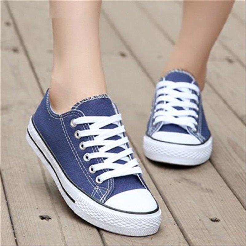 Casual Lace-Up Flats