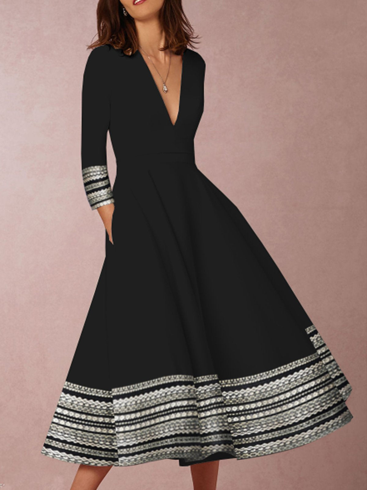 Black Patchwork Color-Block V Neck Evening Gowns Dresses