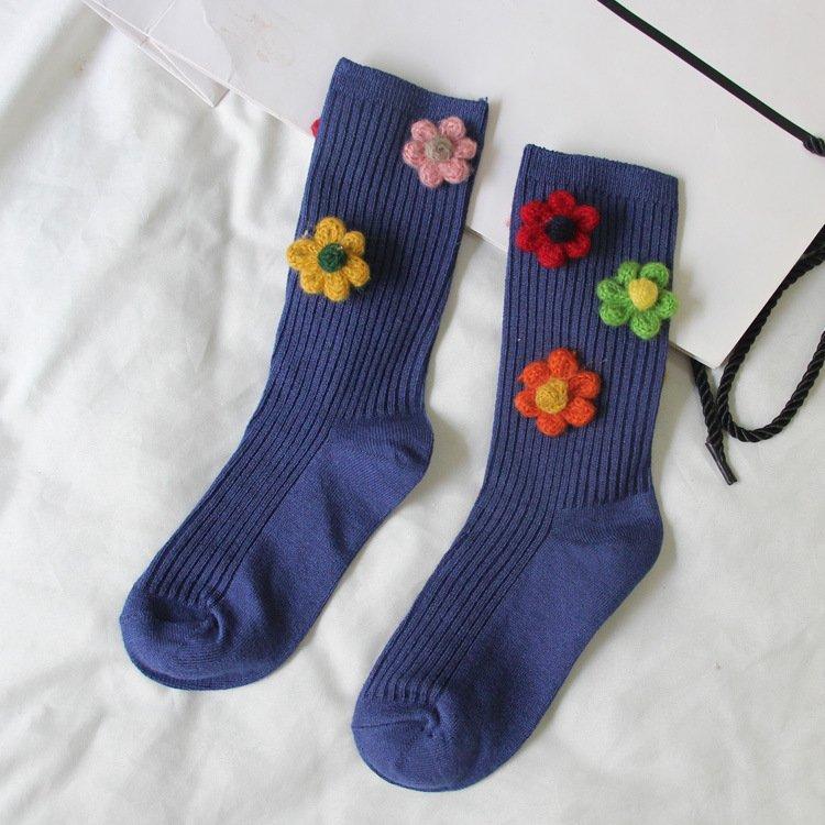Three-dimensional flower cotton women's vertical tube socks