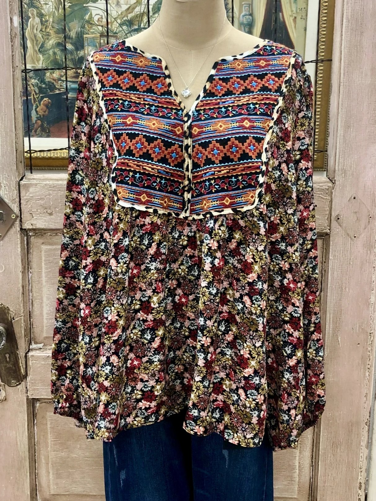 Shift Vintage Long Sleeve Shirts & Tops