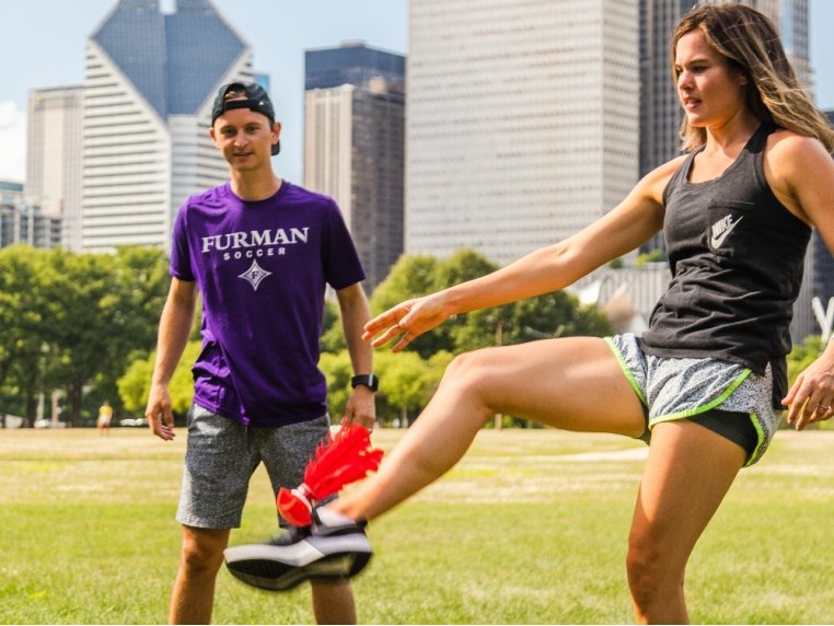 Kicking & Juggling Trainer Birdie