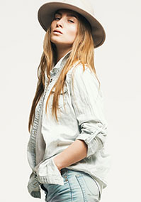 LIGHT JEANS
