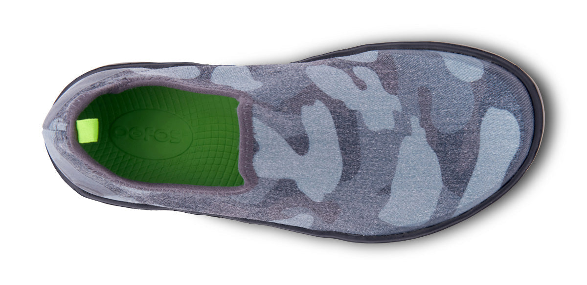 Women's OOmg eeZee Low Shoe - Black Camo