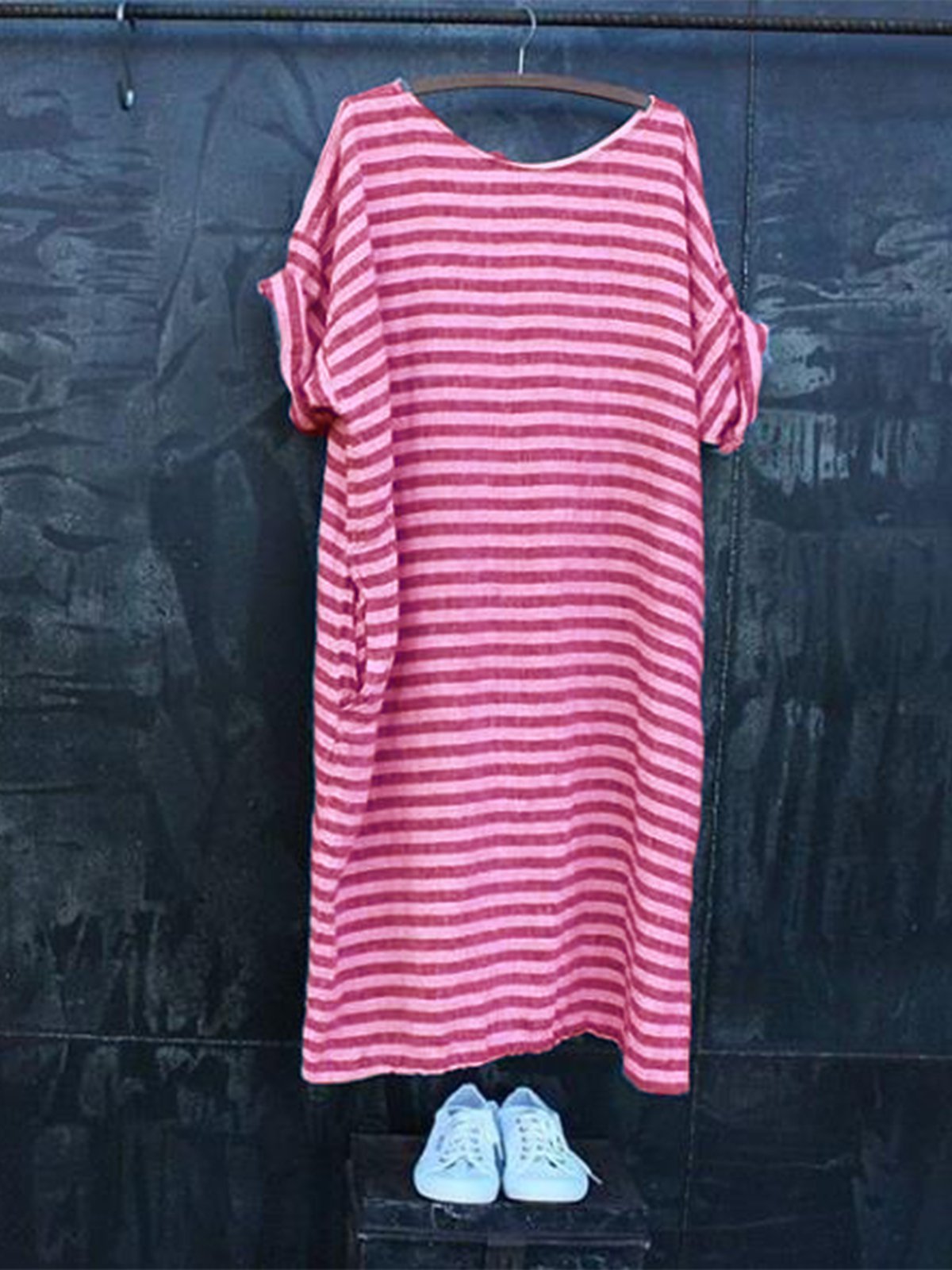 Casual Pockets Short Sleeve Round Neck Dresses