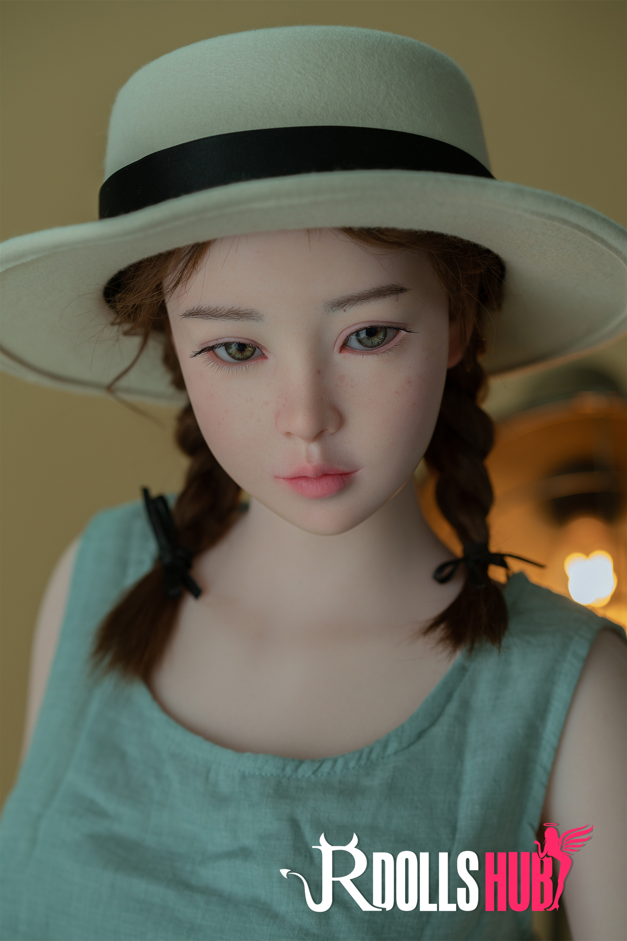 147cm/4ft9 A-cup Divine Skinny Silicone Sex Doll Constance