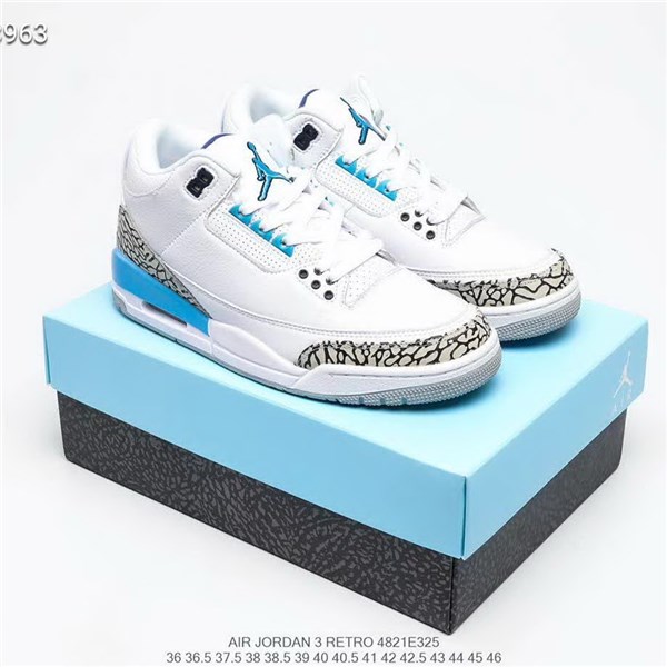 官网同步20秋季最新热销款-耐克/Nike Air Jordan 3，乔丹3代篮球鞋，采用细腻的皮革材质搭配爆裂纹，清爽活力十足的外观，让它成为百搭之选