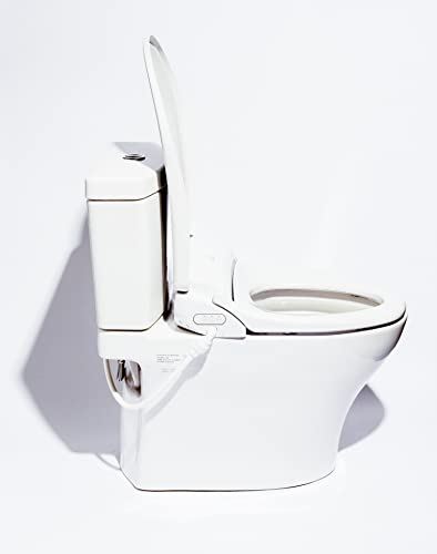 Warms, Cleans & Dries Via Remote. (Self Cleaning Nozzle, Water Temp