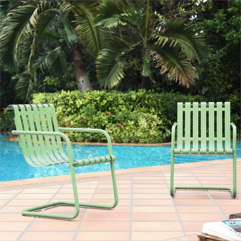 Pemberly Row Metal Patio Chair in Green (Set of 2)