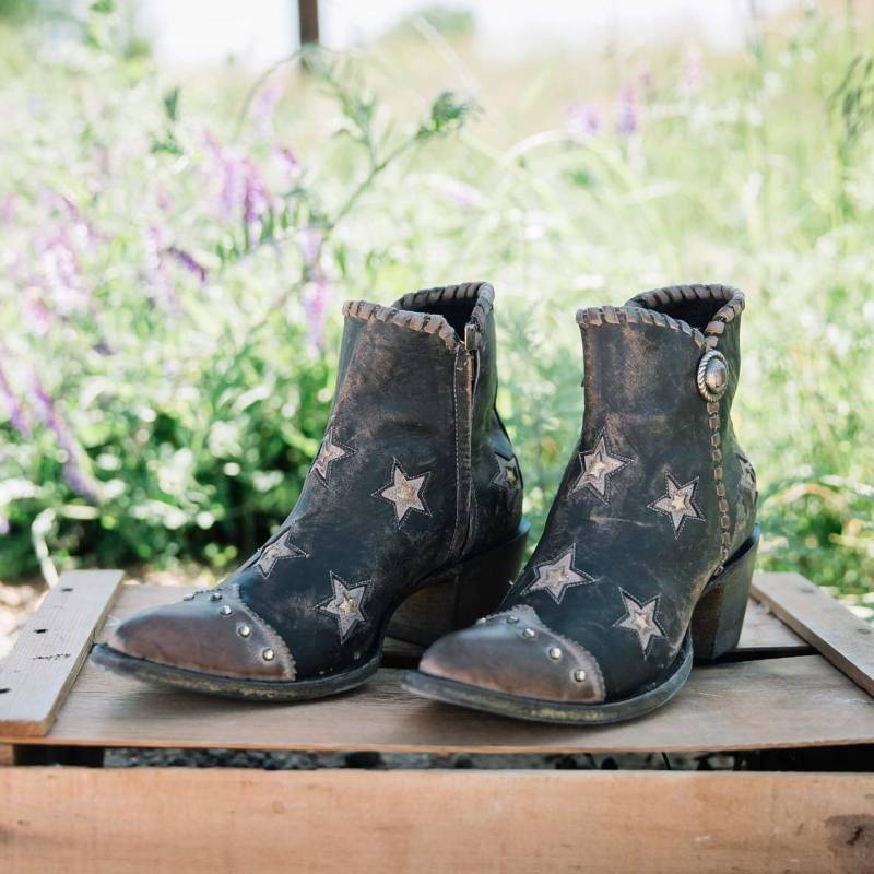 Women Vintage Star Western Ankle Boot