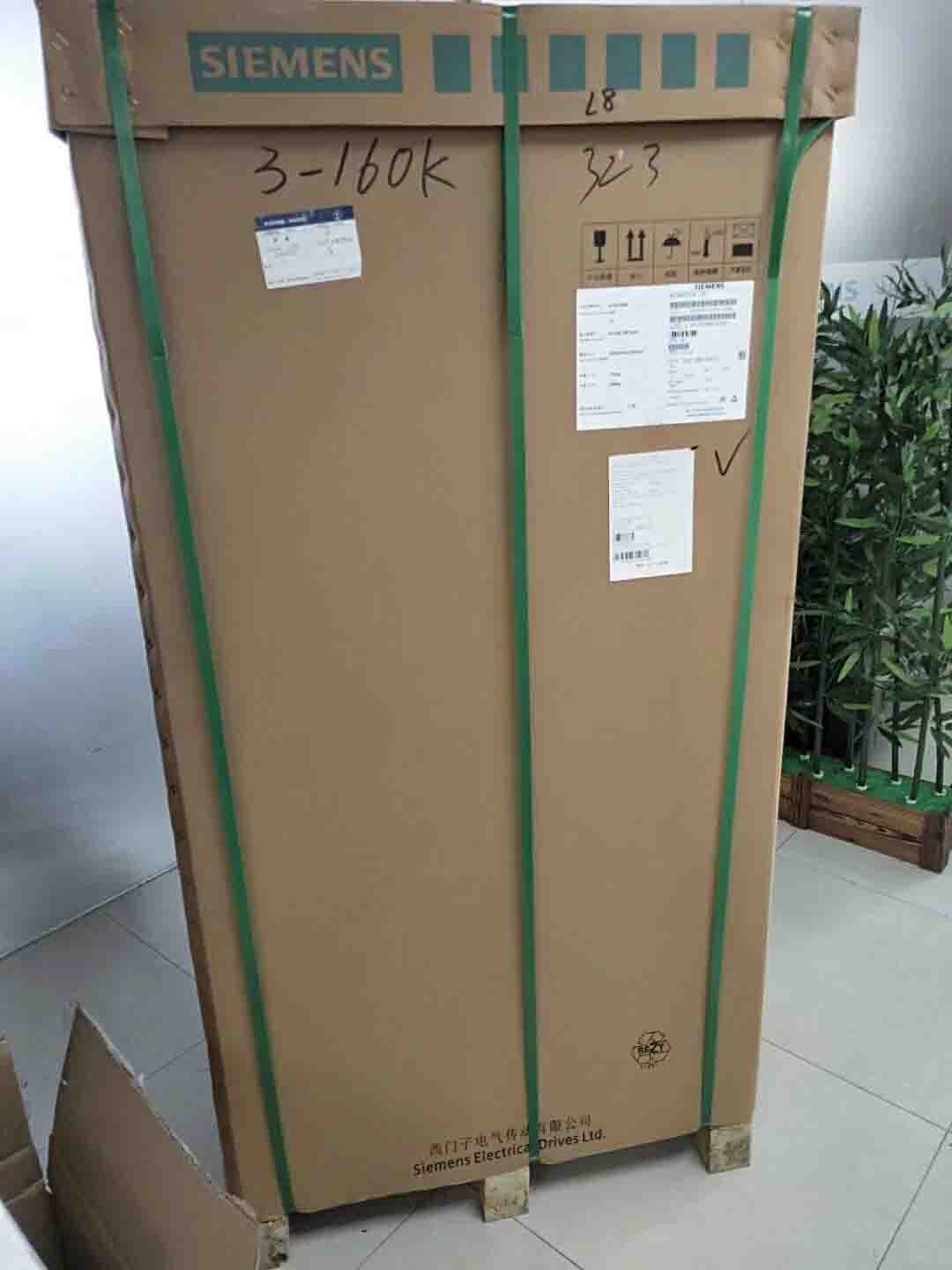 6ES7412-2EK06-0AB0 SIEMENS Simatic 400 PLC Original new factory sealed