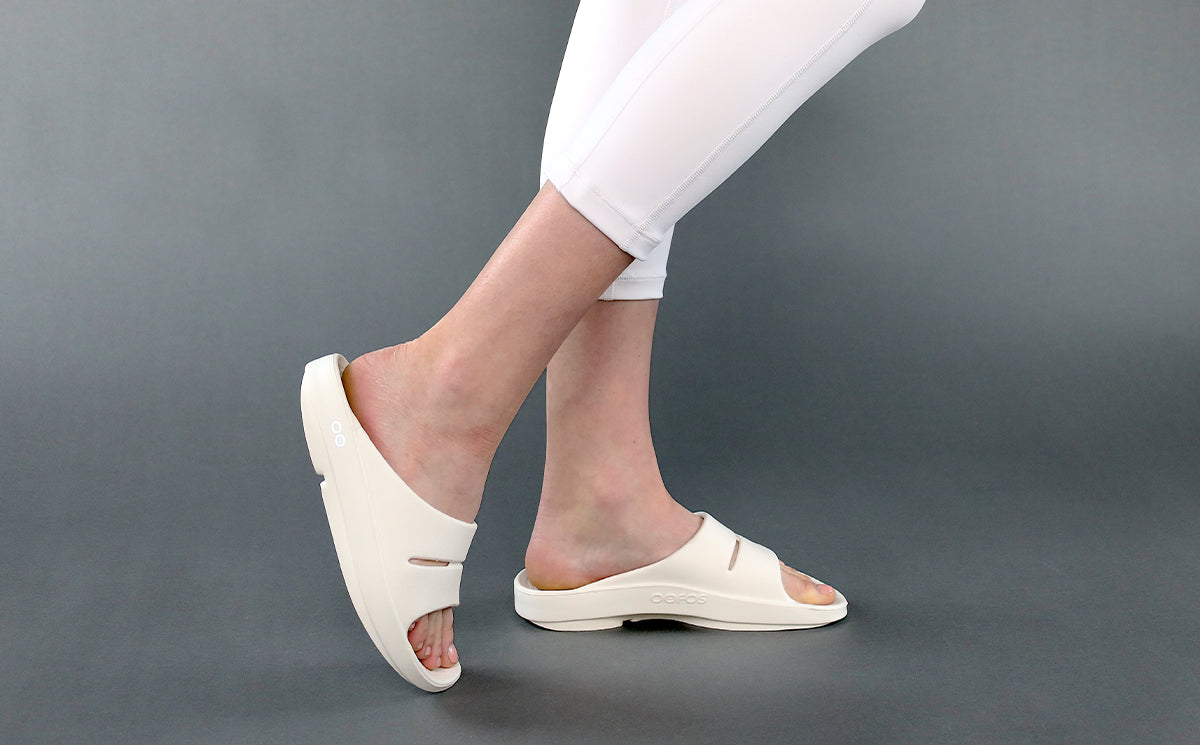 Women's OOahh Slide Sandal - Eggnog