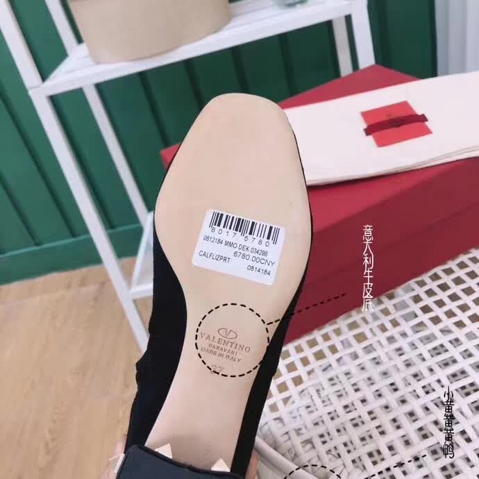 20秋季最新专柜款-华伦天奴Valentino秋冬新款爆款长靴，超经典好看，上脚超美