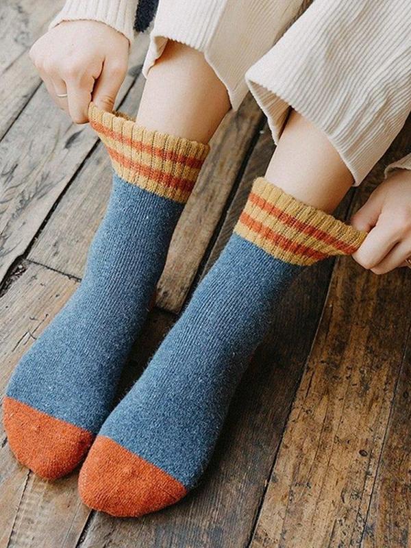 Comfortable Warm Soft Wool-Blend Thick Socks
