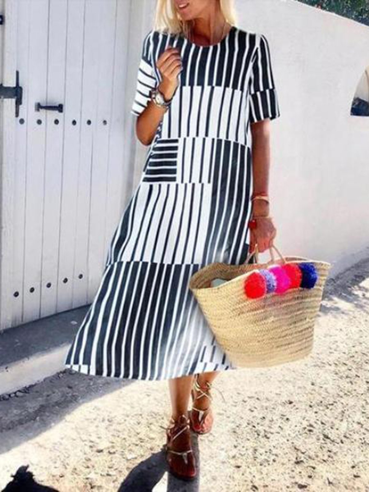 Women Black Striped  Holiday A-Line Daily Pockets Maxi  Dress