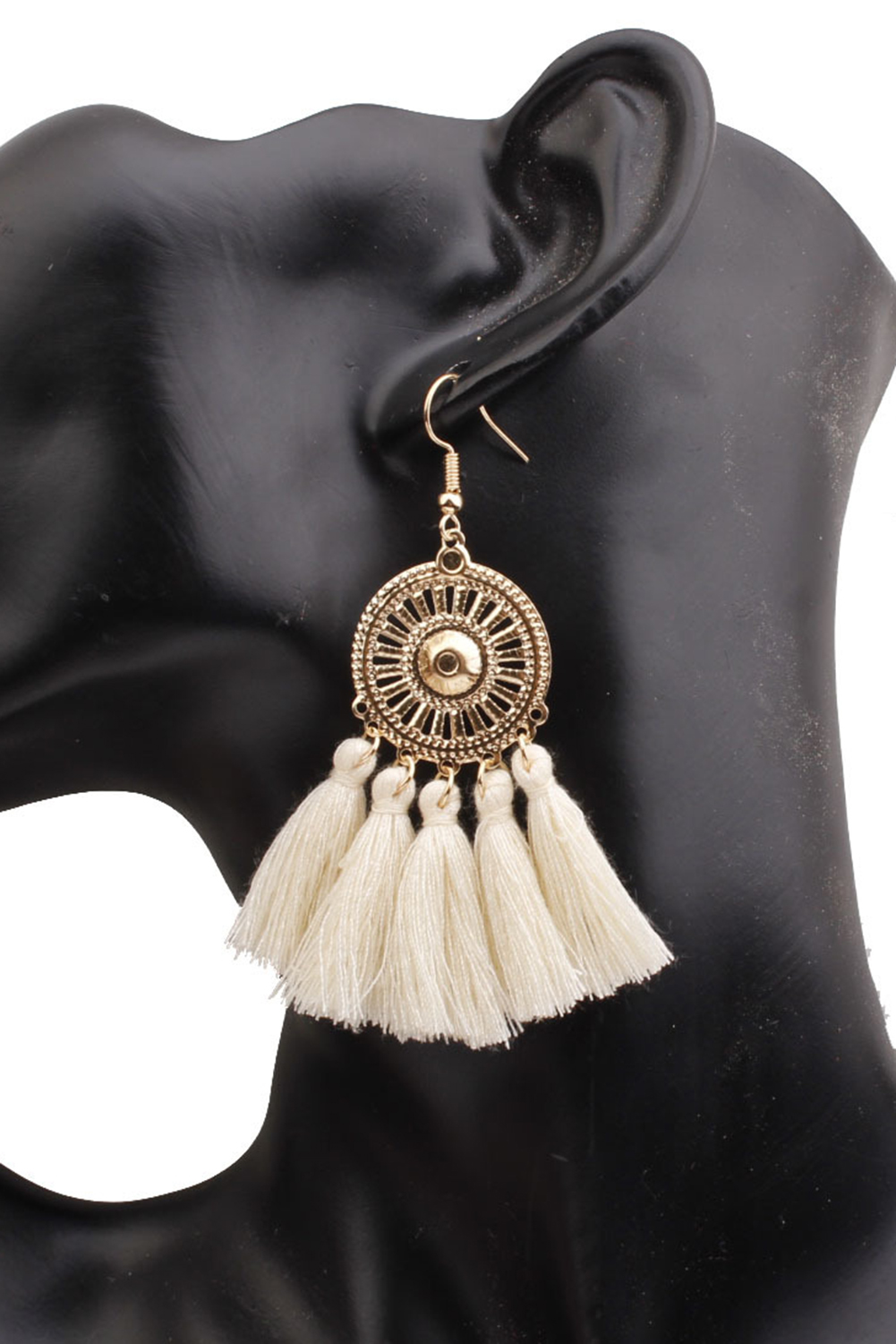 白色流苏精致耳环