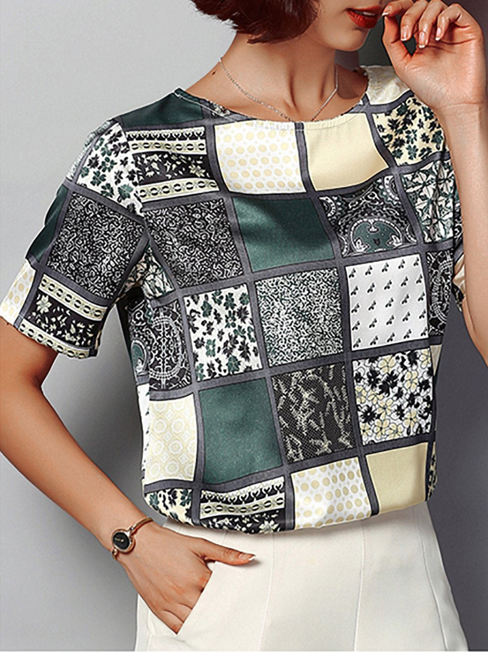 Plus Size Women Short  Sleeve  Round Neck  Floral   Casual  Tops