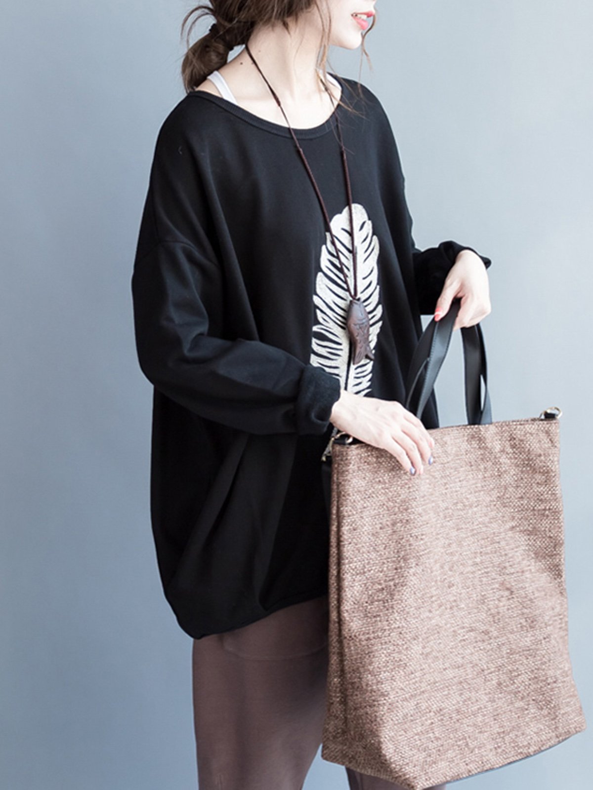 H-line Casual Batwing Feather Print Sweatshirt