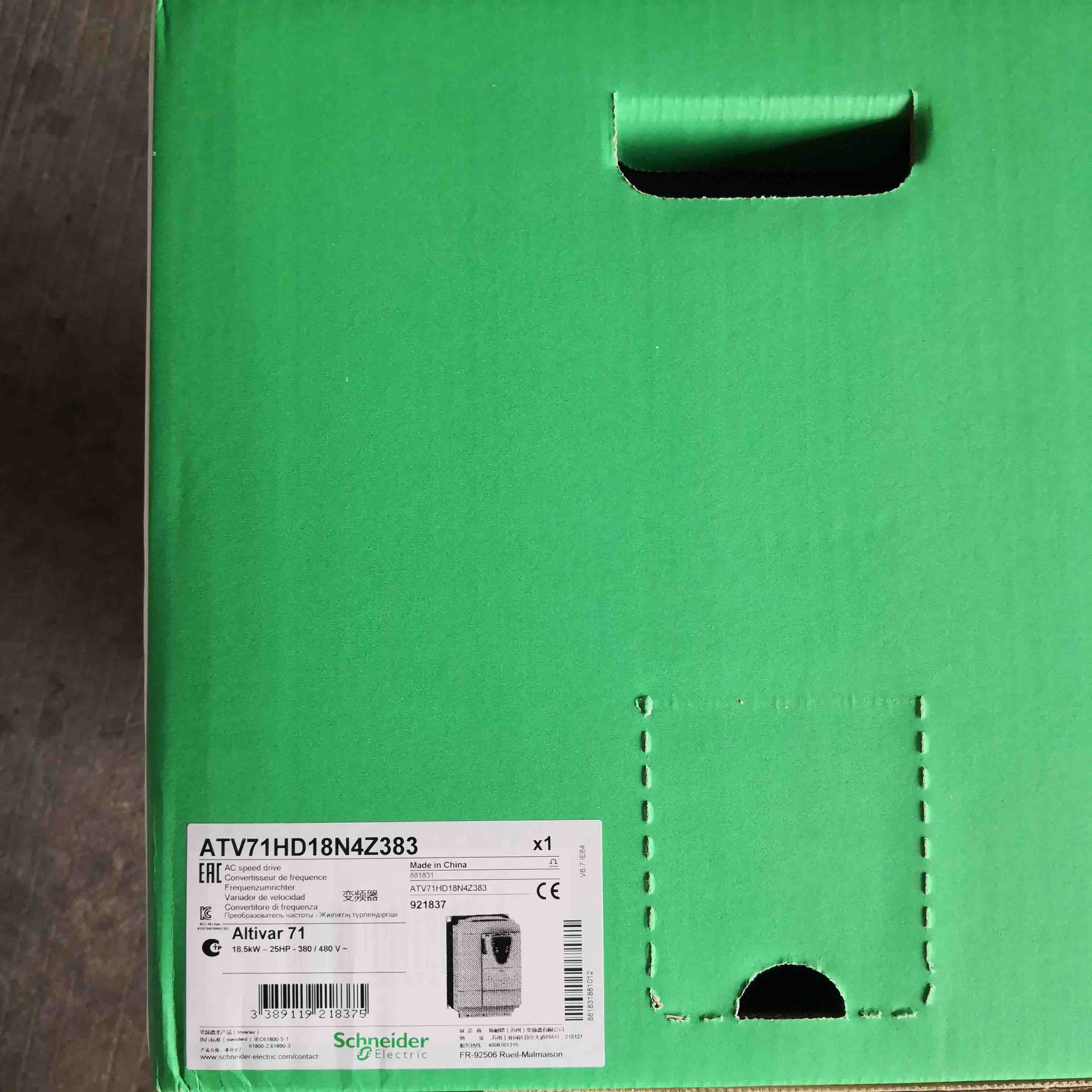 ATV71HD18N4 Schneider Variable speed drive ATV71 - 18.5kW-25HP Original Factory Sealed New