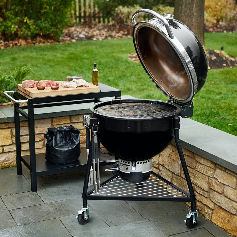 Summit® Kamado E6 Charcoal Grill - Assyleson