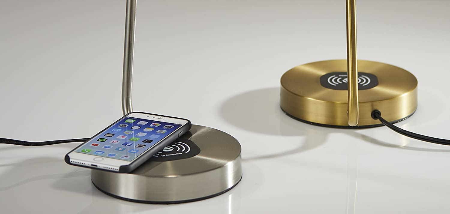 Desk Lamp Wireless Charging / Antique Brass