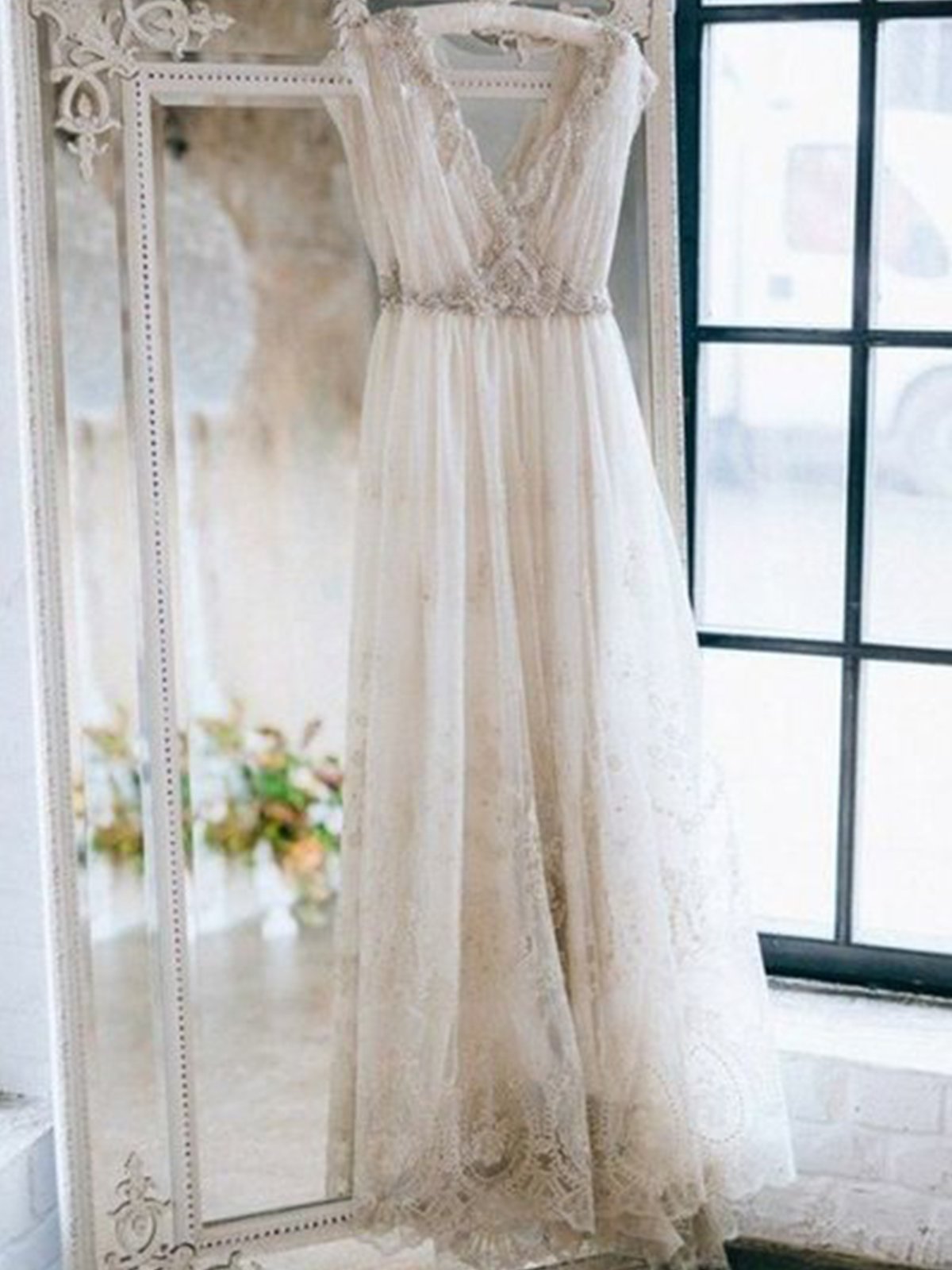 Lace retro party dress