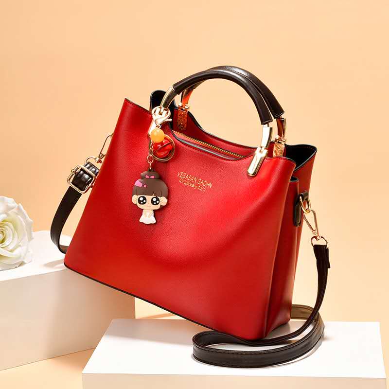 2020革の質感の女性の新しい小さな新鮮なレディースバッグ