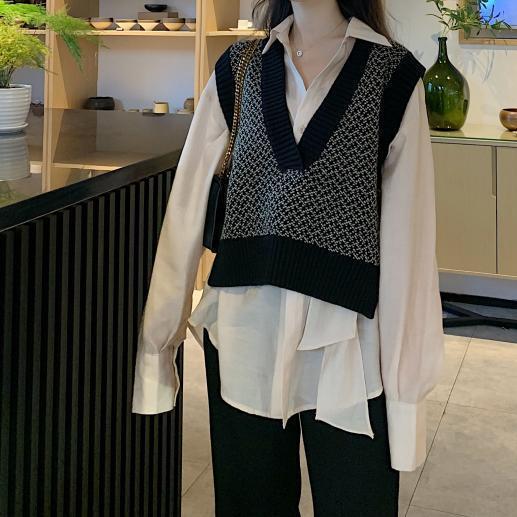 Casual Loose V Neck Knitted Sweater Vest