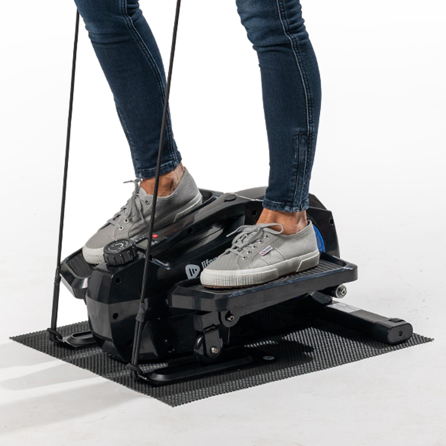 Rove Elliptical Machine