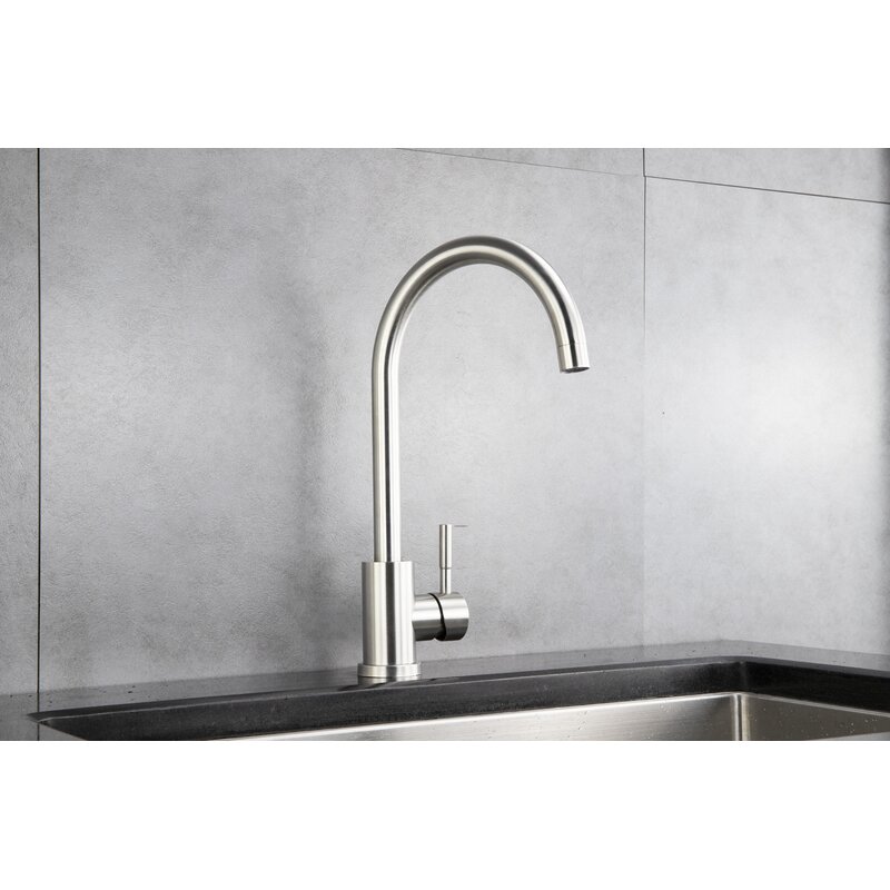 Single-Handle Kitchen Bar Faucet in Chrome