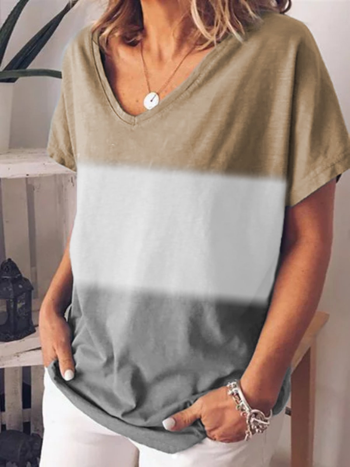 Plus Size Women Short Sleeve V Neck Vintage Gradient Floral Casual Tops