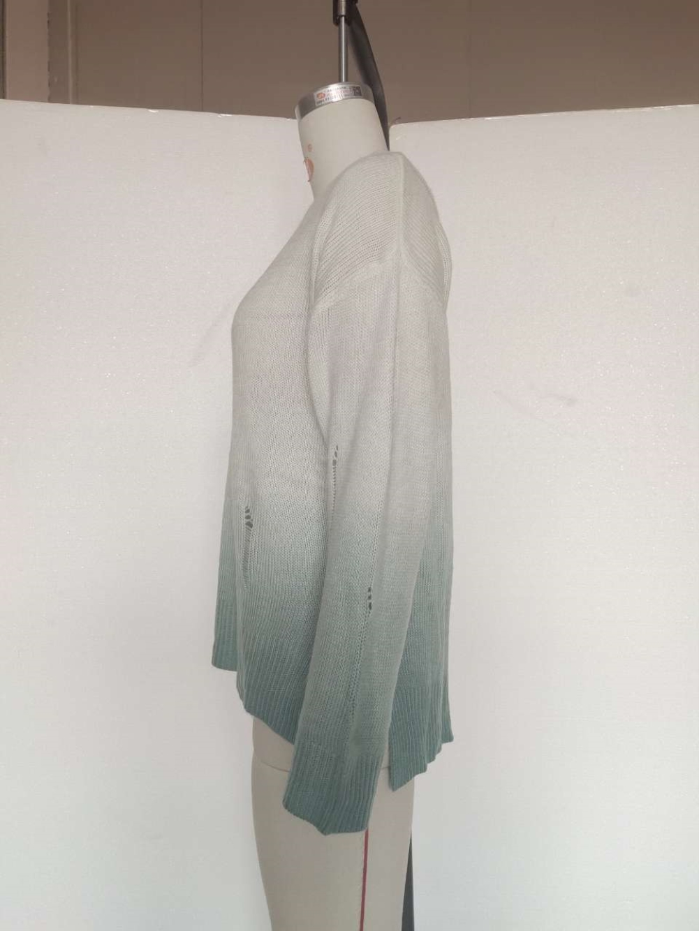 Fall Regular O Neck Gradient Knitted Top