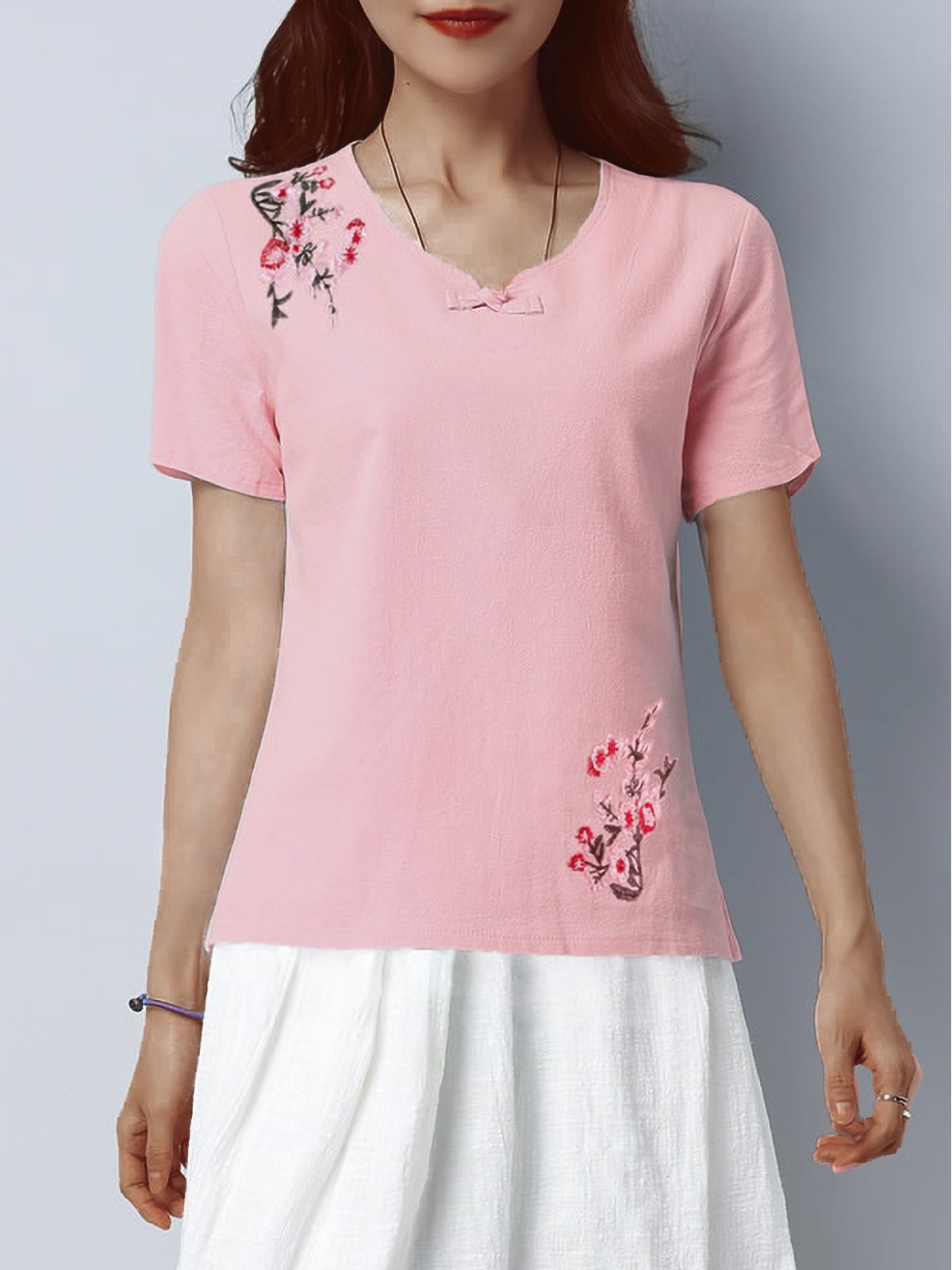 Plus Size Women Loose  V-neck Short Sleeve  Plant Flower Pattern Embroidered Casual Tops