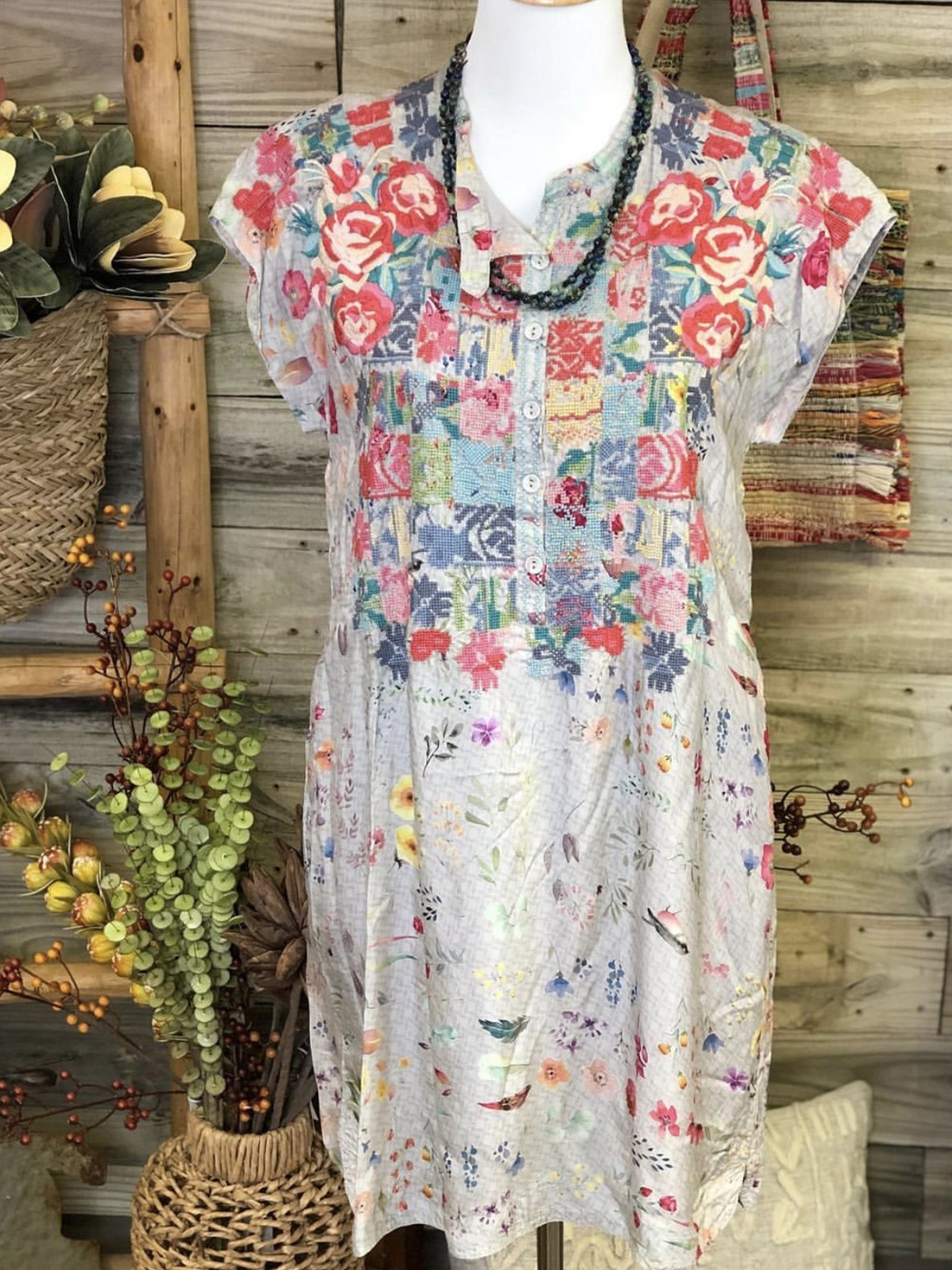 Natural Butterfly Crew Neck Short Sleeve Dresses