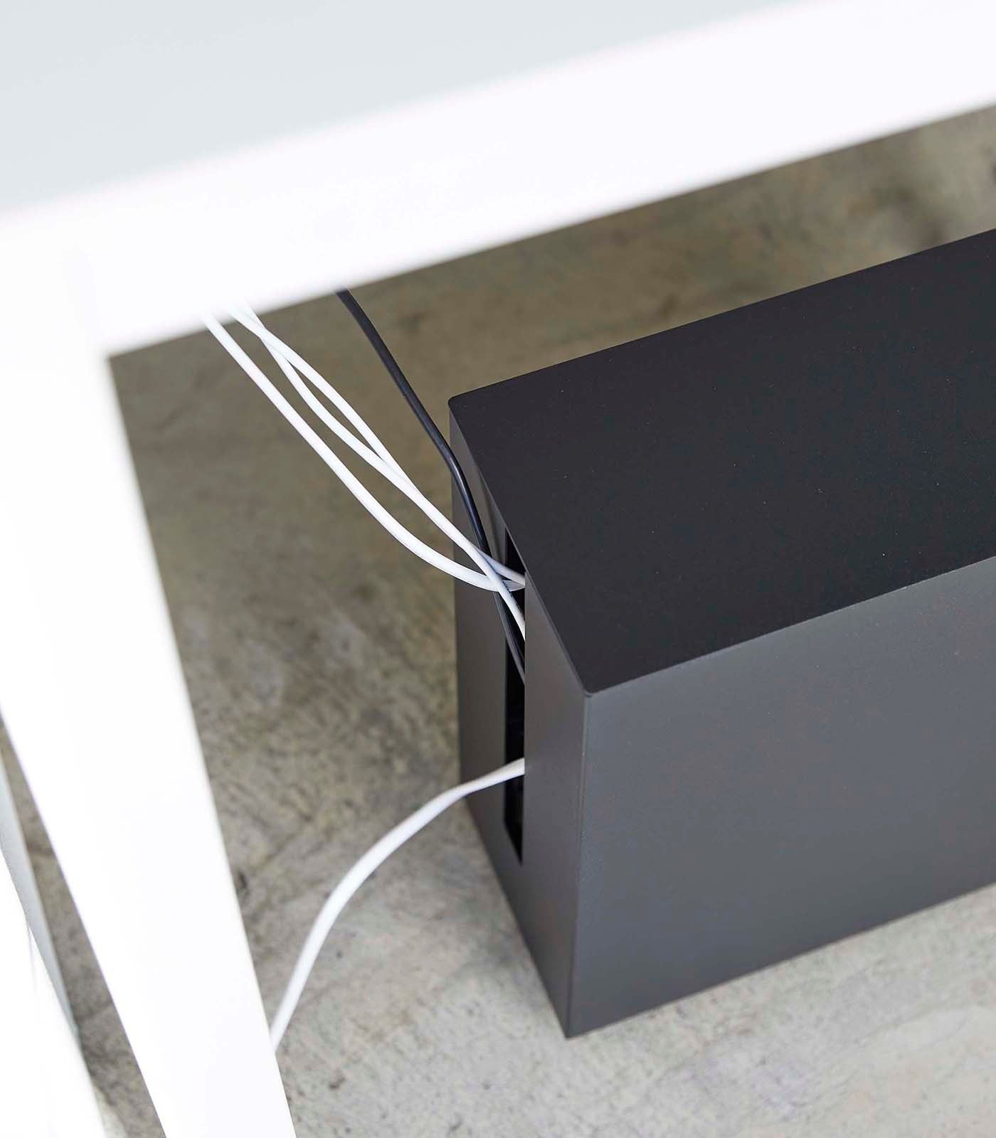 Rolling Cable Management Rack – Steel