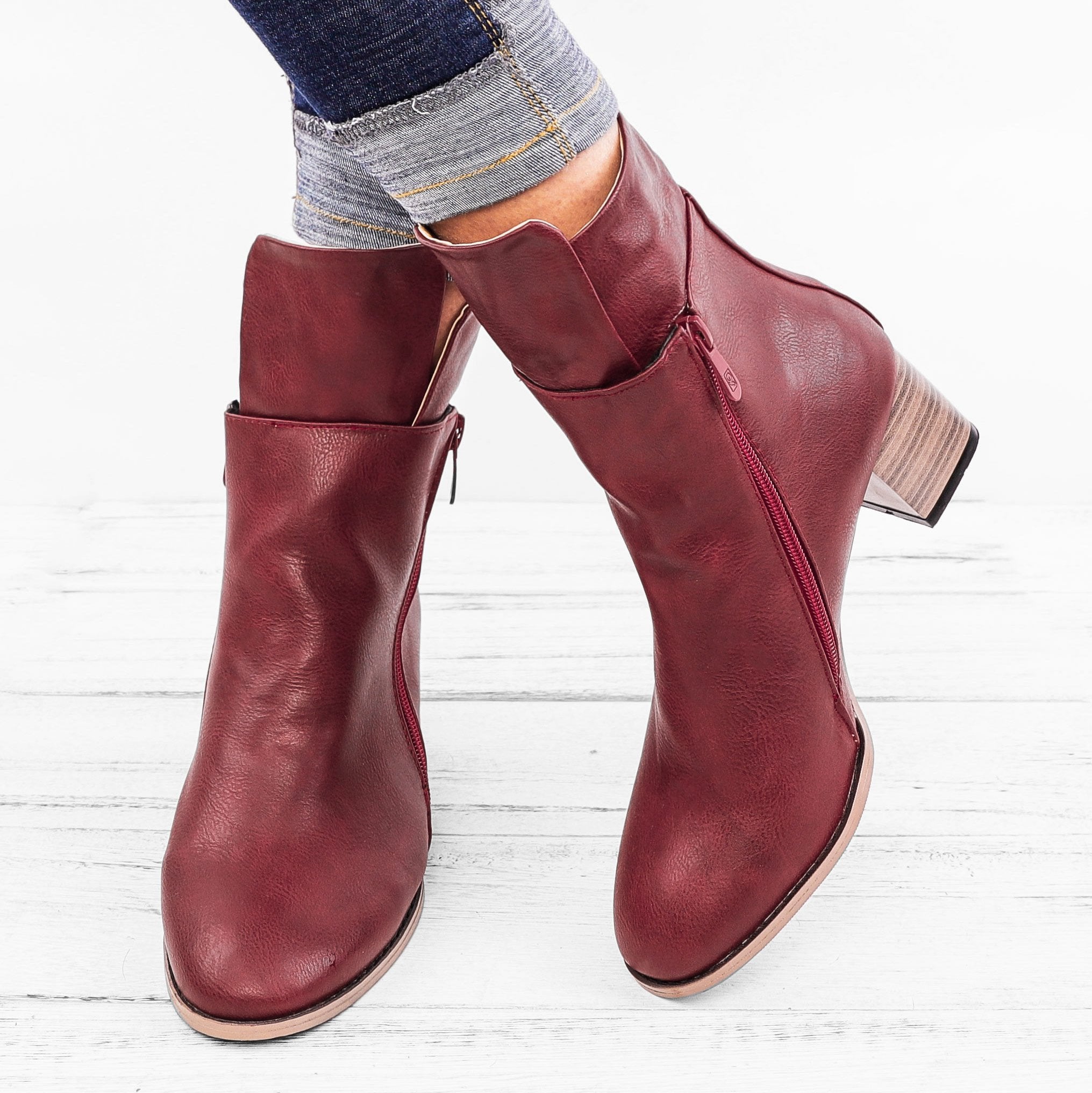 Women  Motorcycle Winter Boots  Low Heel Vintage Artificial Leather