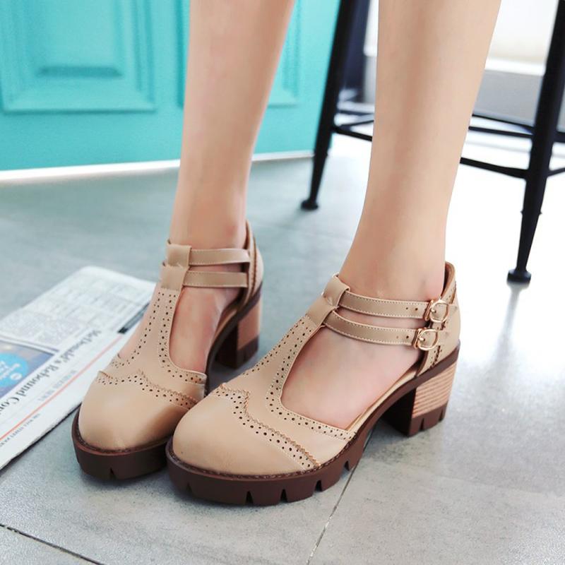 Adjustable Buckle Chunky Heel Casual Women Sandals