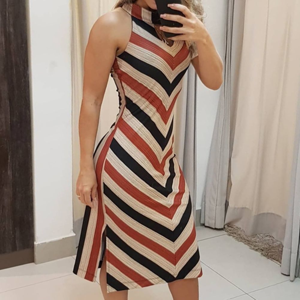 Mature Wavy Striped Scoop Midi Dress