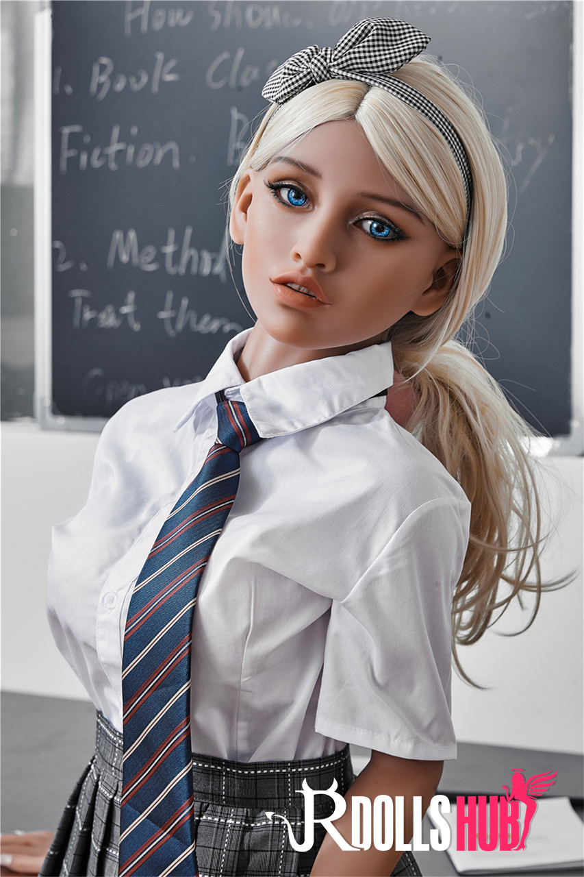 150cm/4ft11 B-cup Adorable Petite TPE Sex Doll Victoria [USA In Stock]