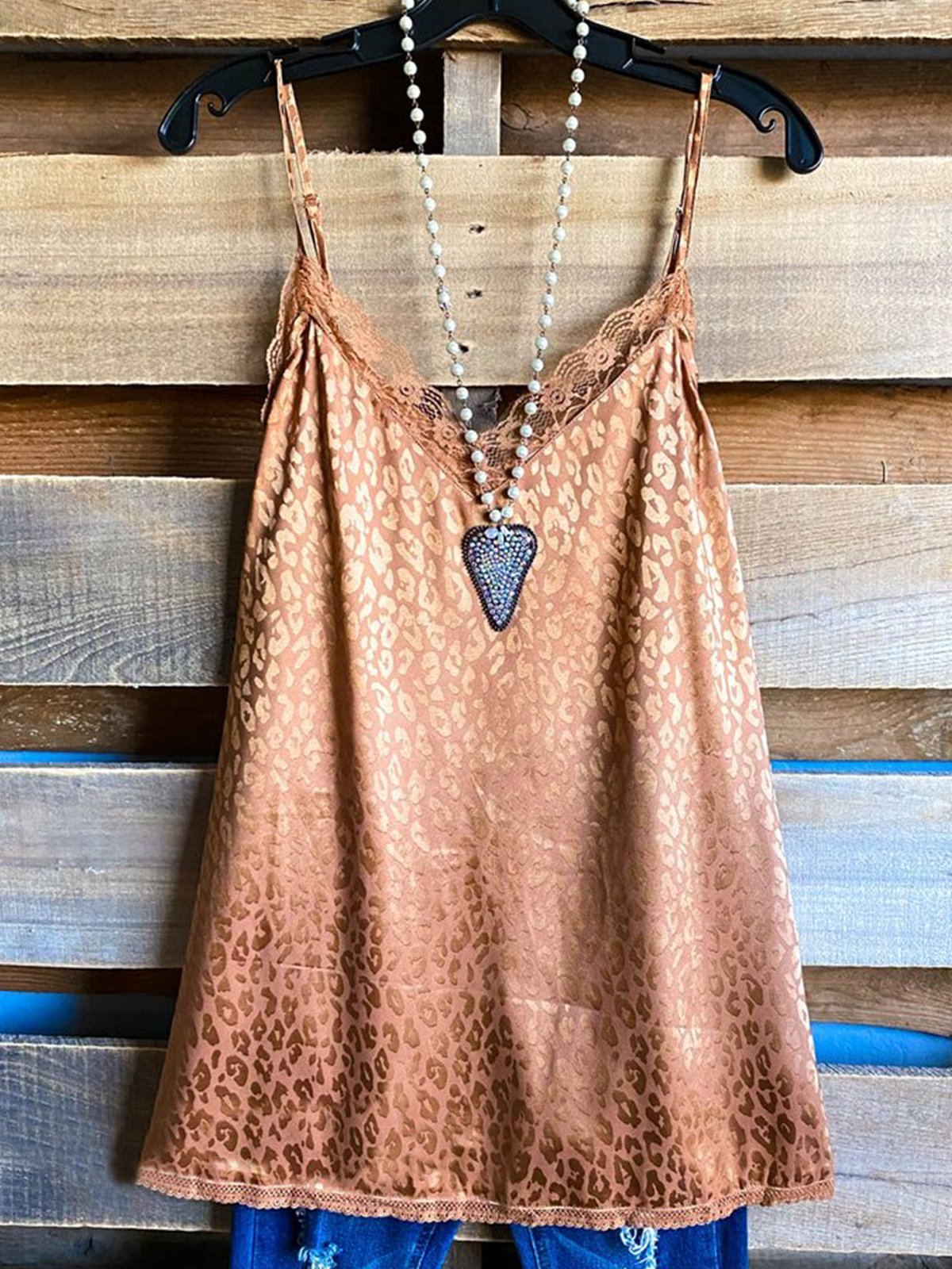Shirts & Tops