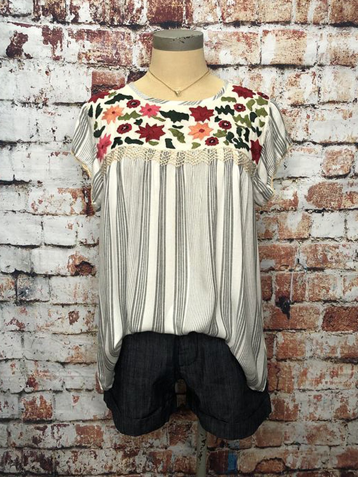 Short Sleeve Crew Neck Casual Shirts & Tops