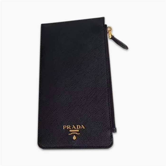 【原版皮】普拉达/Prada 卡包，男女通用款，选用十字纹牛皮裁制而成，点缀金色散字唛徽标，超大容量