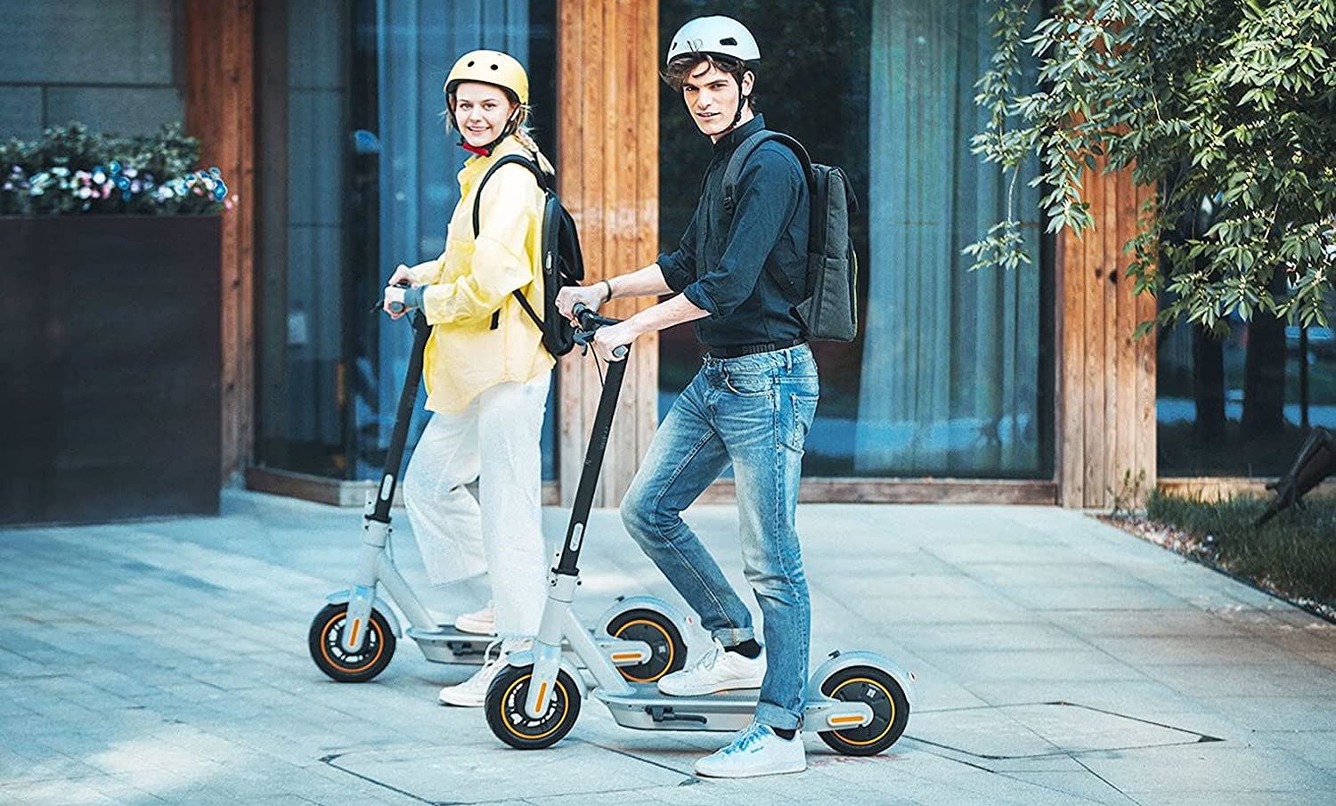 NEW MAX Electric Kick Scooter, Max Speed 18.6 MPH, Long-range Battery
