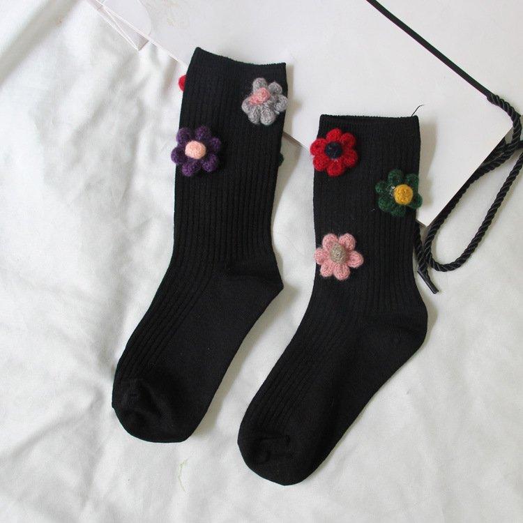 Three-dimensional flower cotton women's vertical tube socks