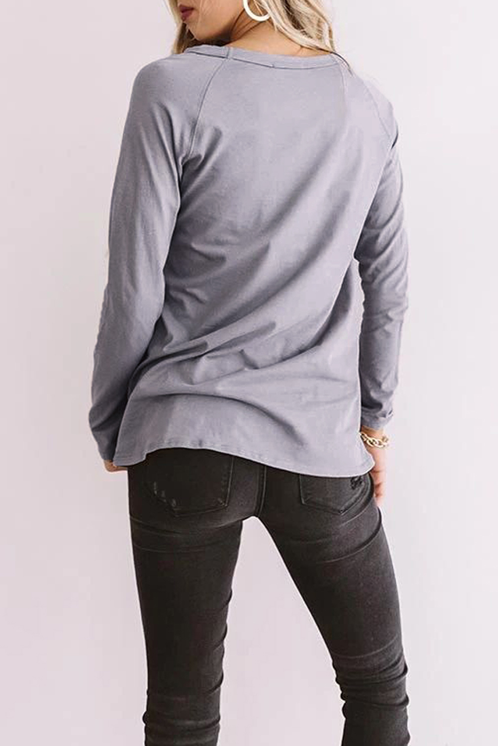 灰色仿旧破洞豹纹嘴唇印花宽松舒适长袖上衣